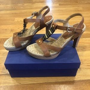 Stuart Weitzman ‘Cisco’ T-Strap Heeled Sandal Sz 8